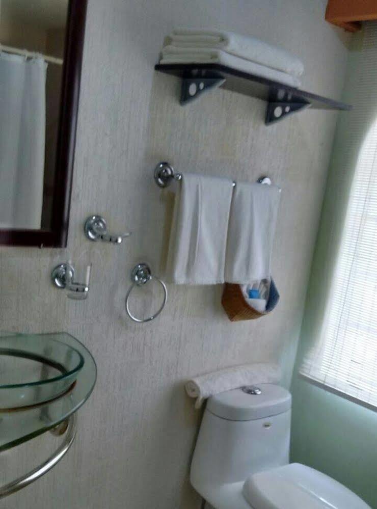 Madero Suites Коацакоалкос Екстериор снимка