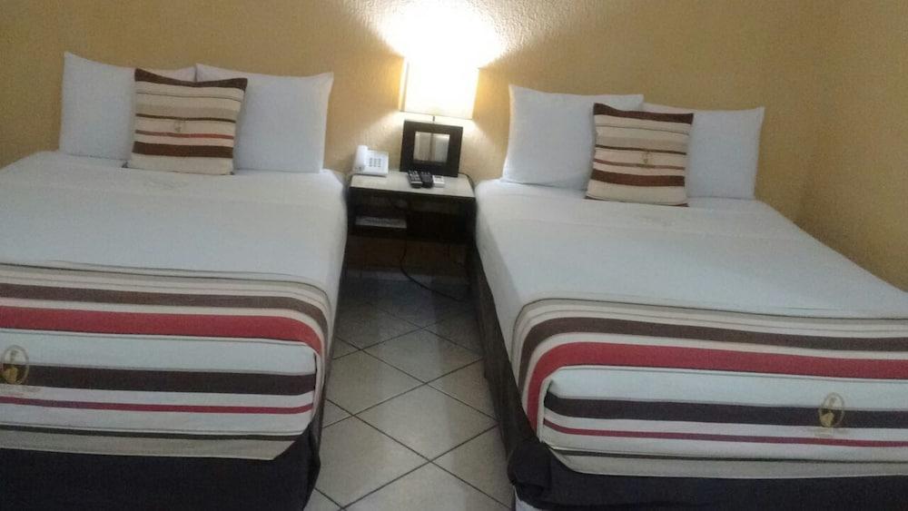 Madero Suites Коацакоалкос Екстериор снимка
